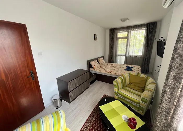 Izgrev Sarafovo * Burgas