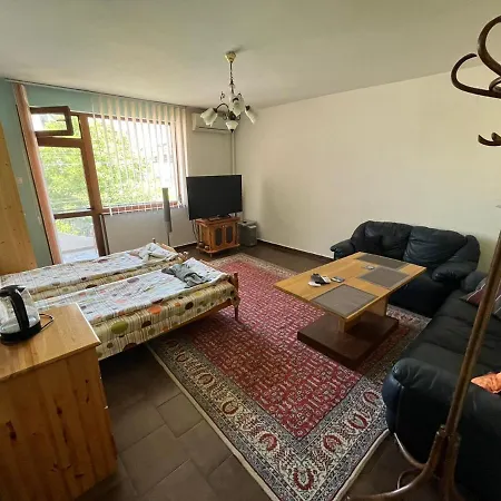 Izgrev Sarafovo 布尔加斯