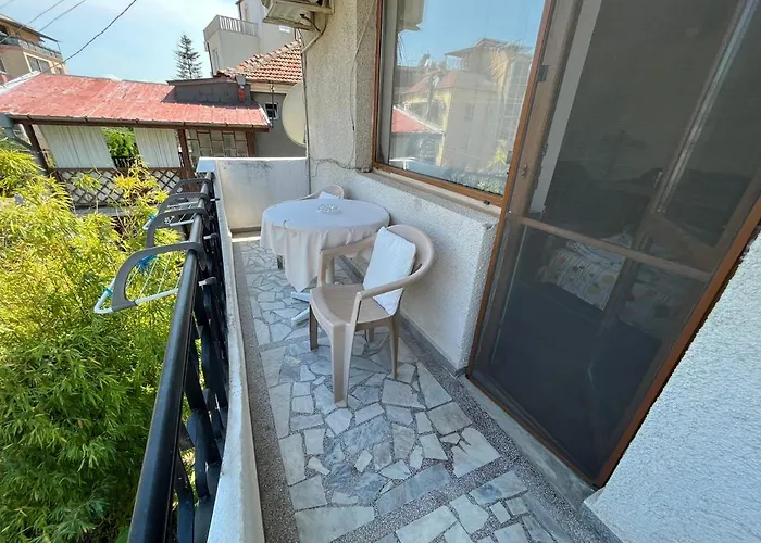 Konukevi Izgrev Sarafovo *