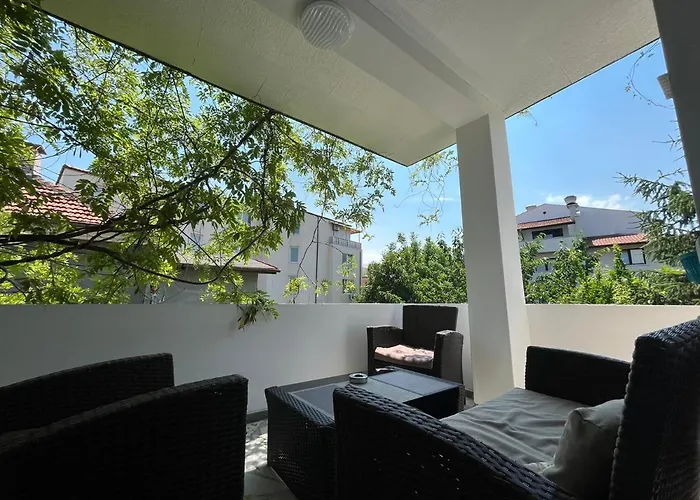 Konukevi Izgrev Sarafovo